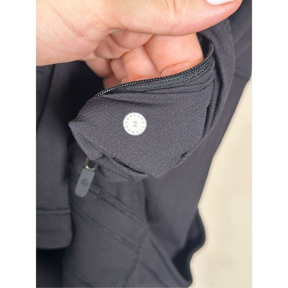 Lululemon Base Runner 1/2 Zip sz 2 - Picture 9 of 12